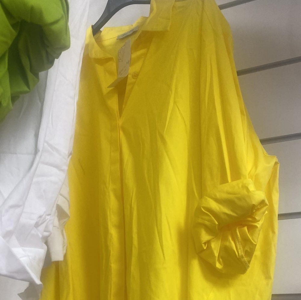 Women's clothing